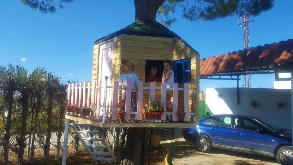 Bungalow Perotonar Ideal Para Familia Con Ninos La Puebla de Cazalla Eksteriør bilde